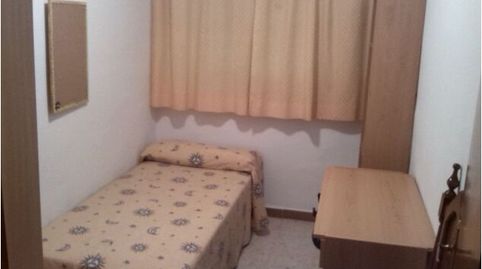 Foto 4 de Piso de alquiler en El Torrejón - El Cerezo, Sevilla Capital