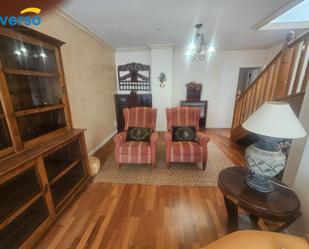 Living room of Flat to rent in Burgos Capital  with Heating