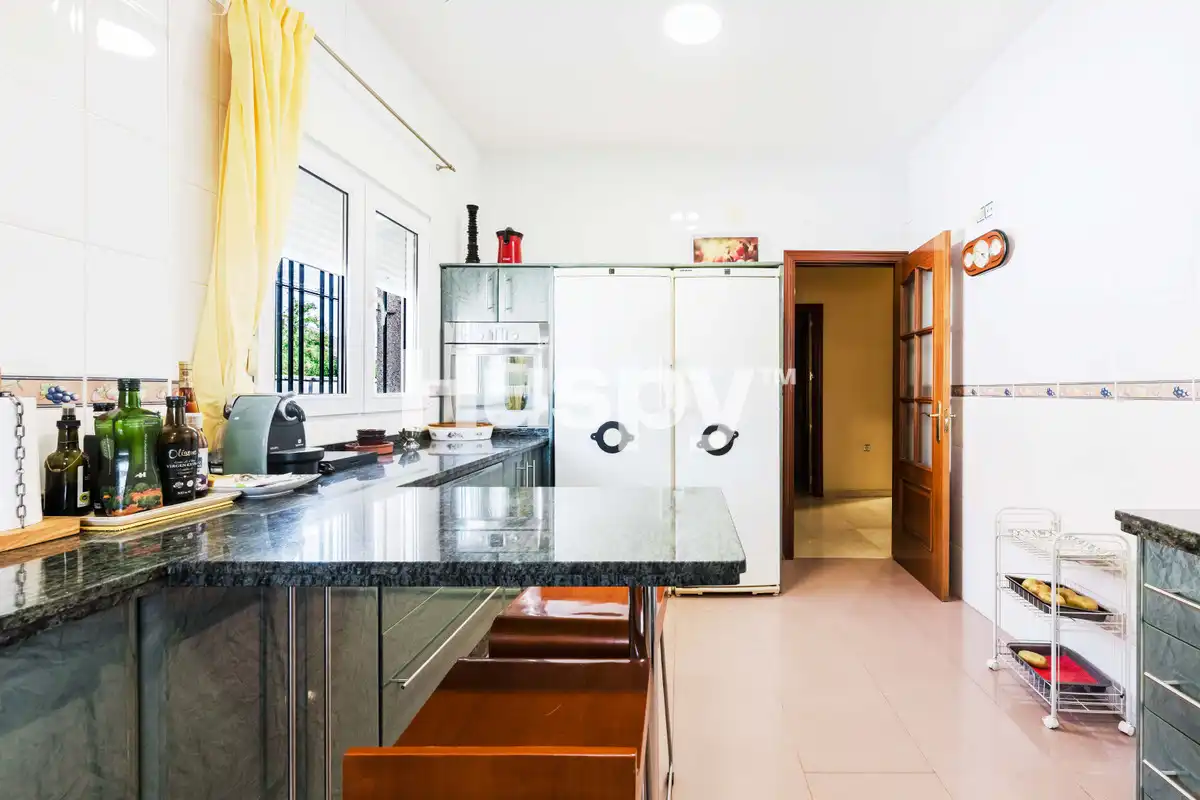 Kitchen of Houses for sale in Almensilla, Sevilla