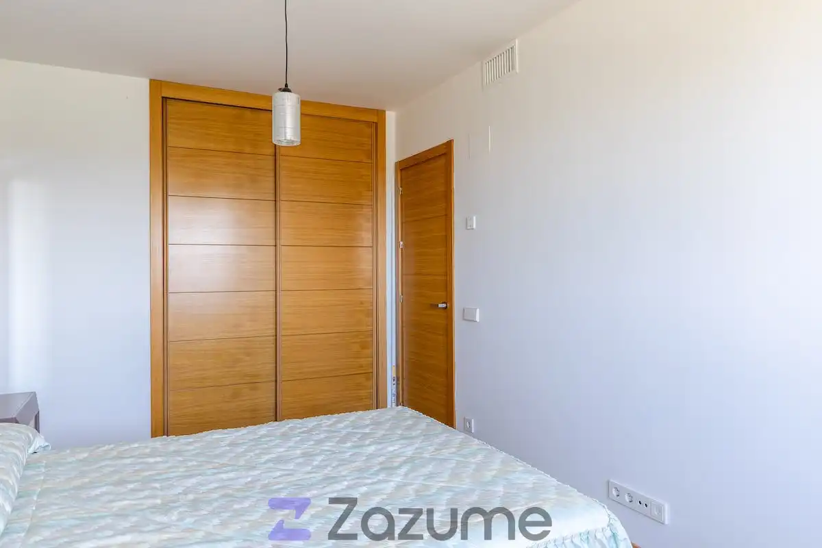 Bedroom of Flat for rent in Madrid  with Air Conditioner, Private garden and Terrace