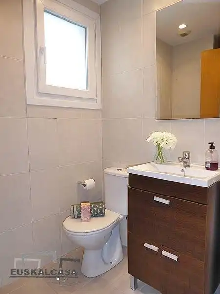 Baño de Piso en venta en Errekalde