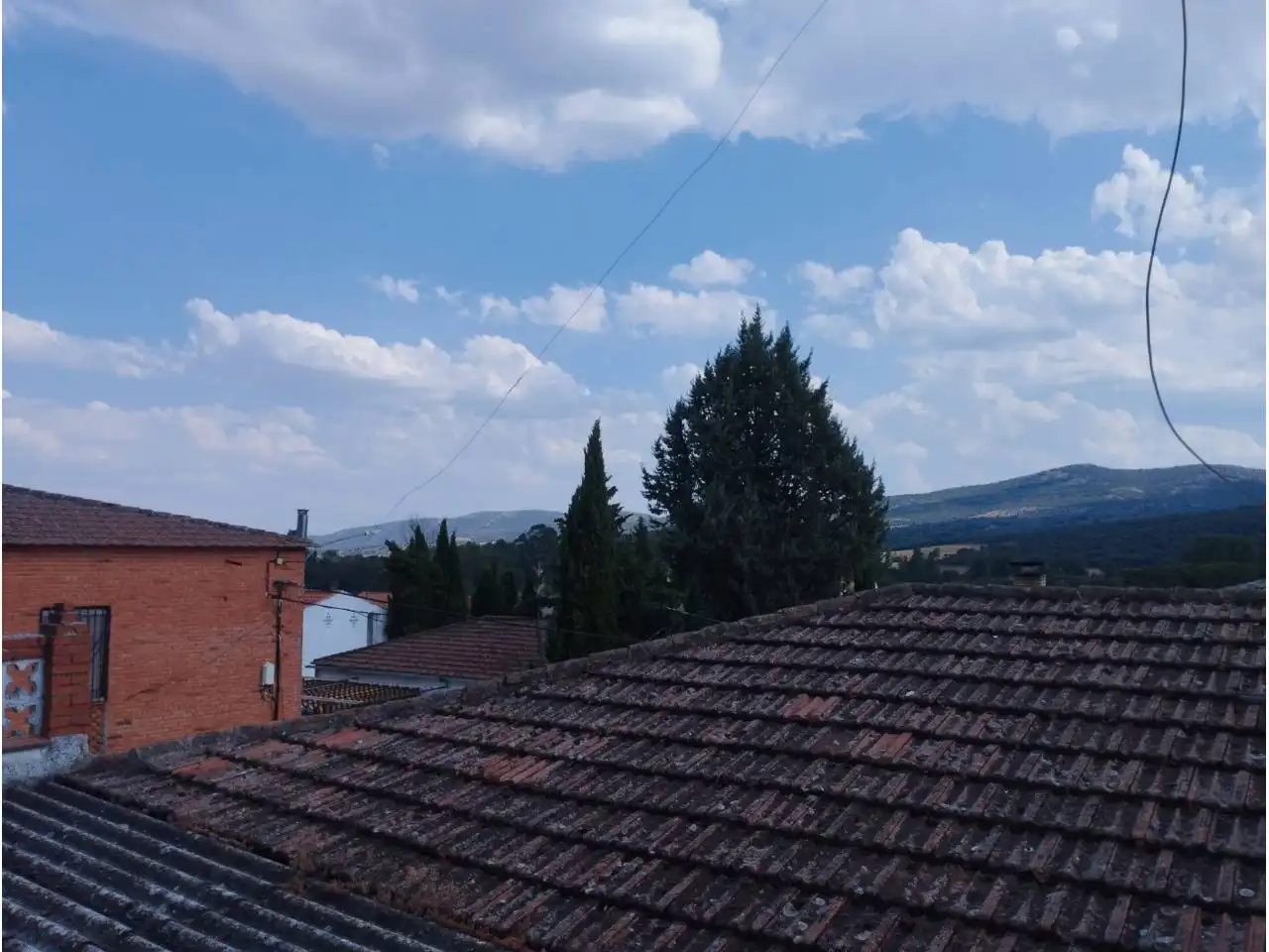 Vista exterior de Casa o xalet en venda en Luciana