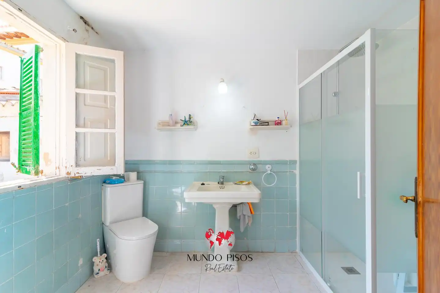 Bathroom of Ground floor for sale in  Palma de Mallorca  with Terrace and Storage room