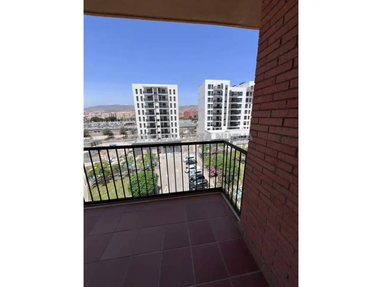 Terrassa de Pis de lloguer en Almería amb Aire condicionat, Calefacció i Terrassa