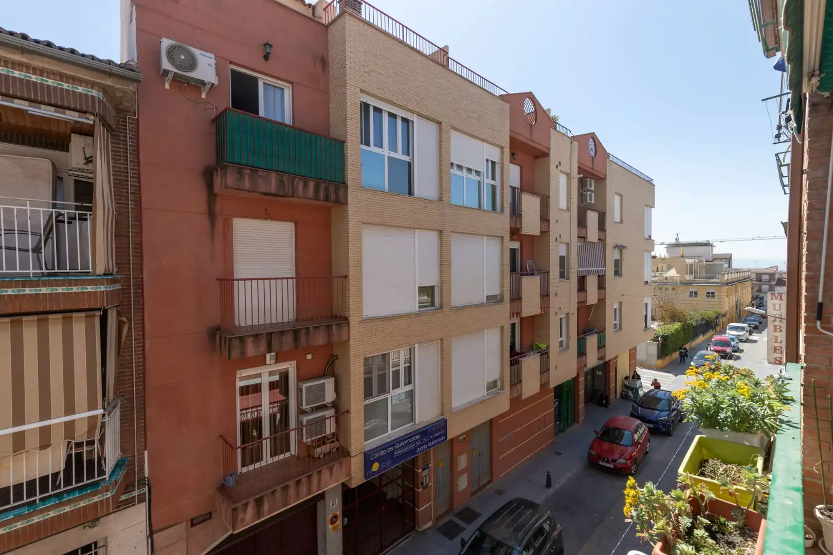 Vista exterior de Pis en venda en Albolote amb Aire condicionat