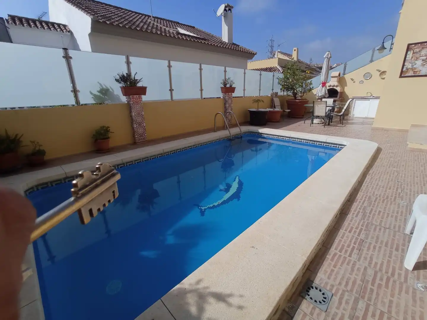 Piscina de Casa o chalet de alquiler en Fuengirola con Aire acondicionado, Calefacción y Jardín privado