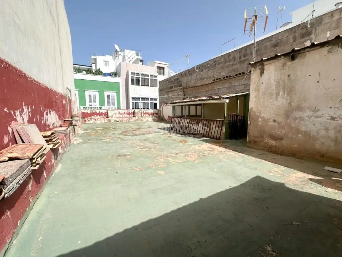 Vista exterior de Casa o chalet en venta en Las Palmas de Gran Canaria con Terraza