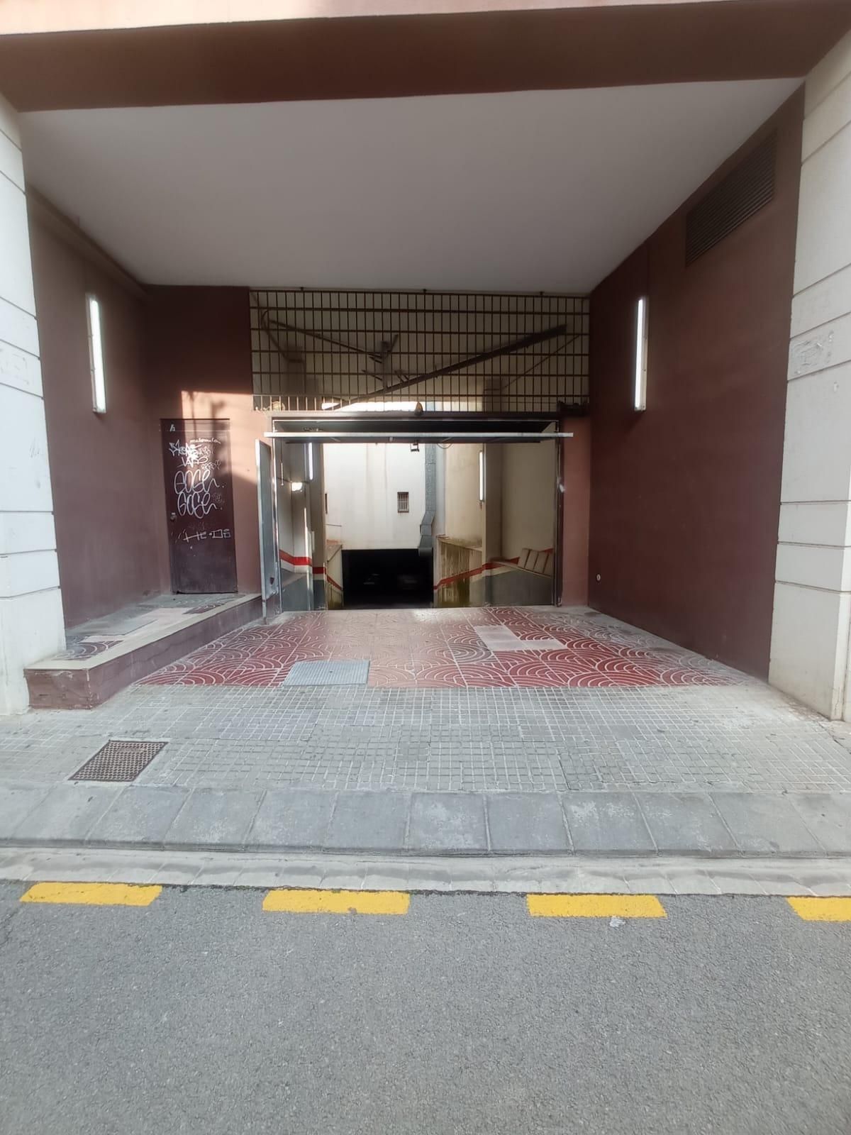 Garatge en venda en Viladecans