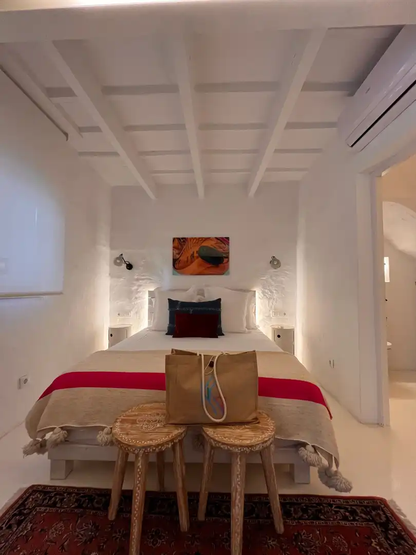 Schlafzimmer von Country house zum Verkauf in Es Migjorn Gran mit Klimaanlage, Heizung und Privatgarten