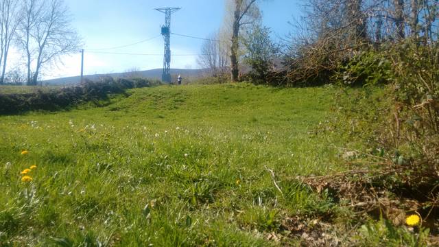 Terreno residencial en Venta en Plaza la Riaña, 18 en Hermandad de Campoo de Suso