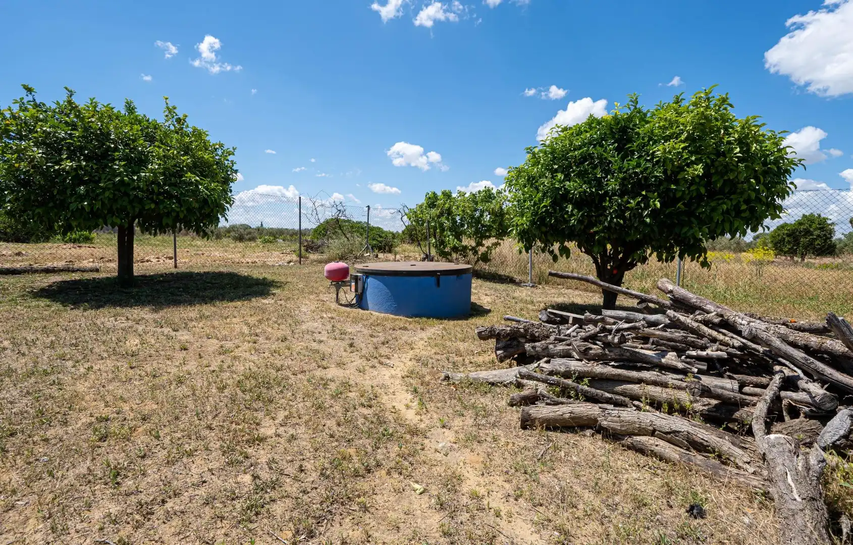 Houses for sale in Marchena  with Air Conditioner, Heating and Private garden