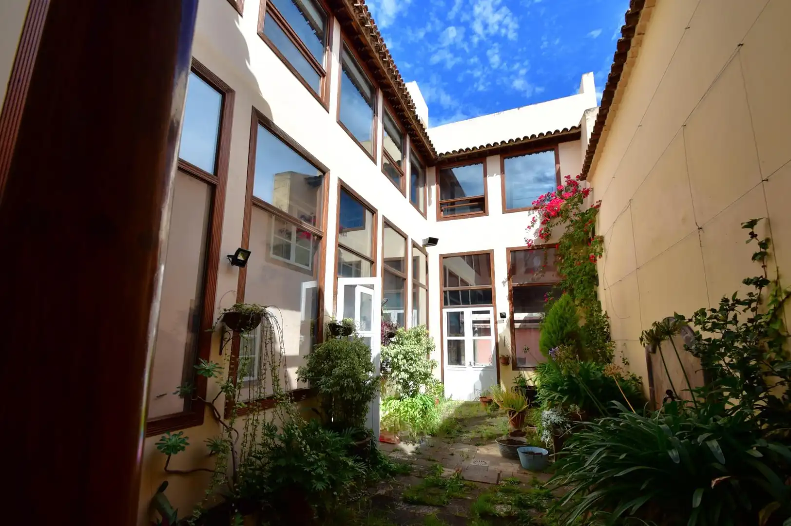 Vista exterior de Casa o chalet de alquiler en San Cristóbal de la Laguna con Jardín privado, Terraza y Trastero