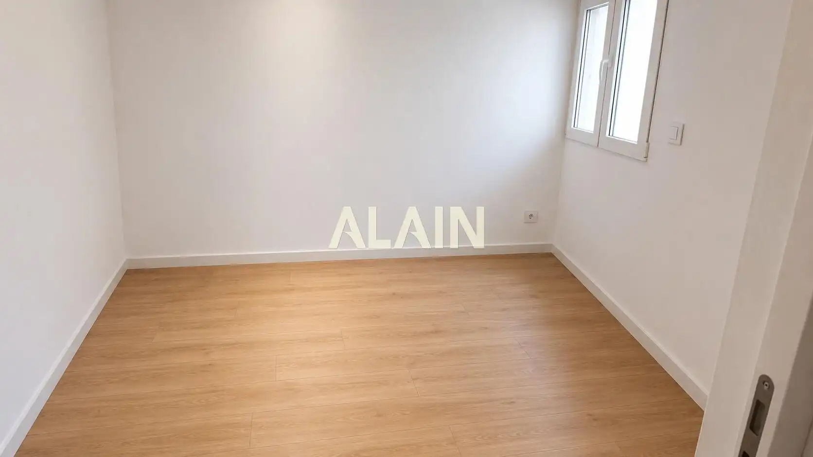Habitación de Piso en venta en Valencia con Aire acondicionado, Calefacción y Parquet