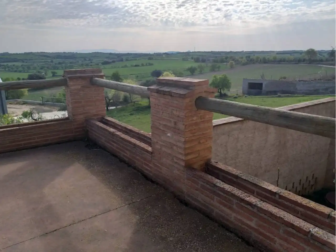 Terraza de Edificio en venta en Lascellas-Ponzano