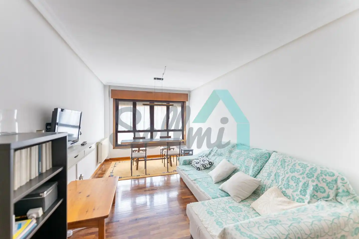 Wohnzimmer von Maisonette zur Miete in Oviedo  mit Heizung, Parkett und Terrasse