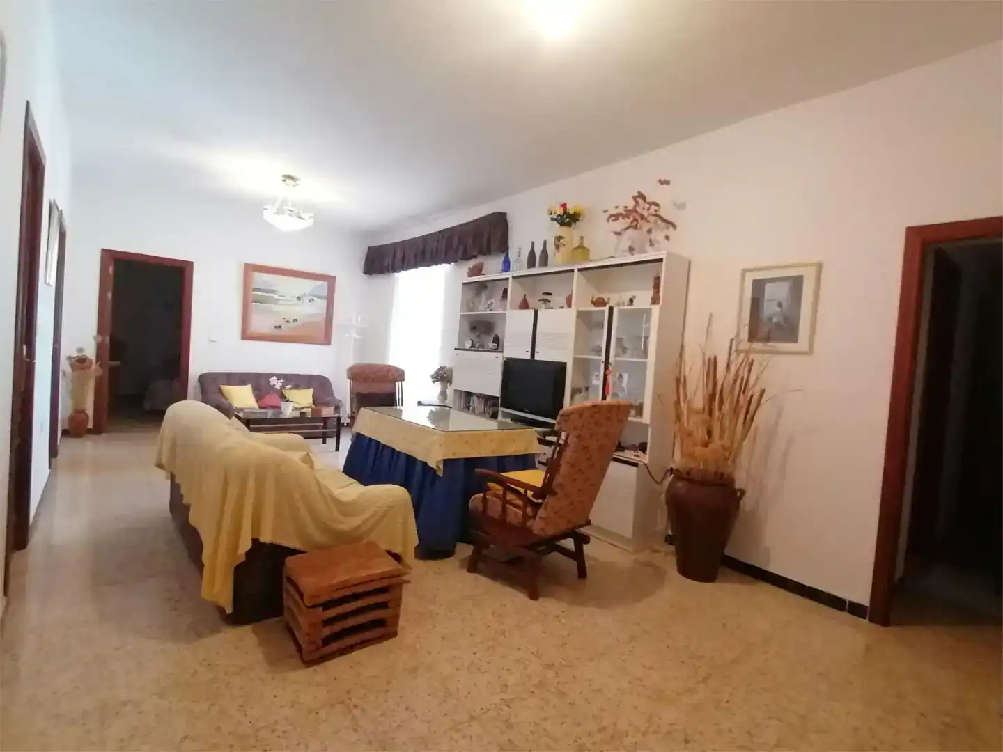 Sala d'estar de Pis en venda en Santa Olalla del Cala amb Traster, Moblat i Balcó