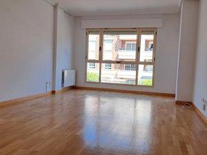 Photo 3 of Flat to rent in Golf - El Carralero, Madrid