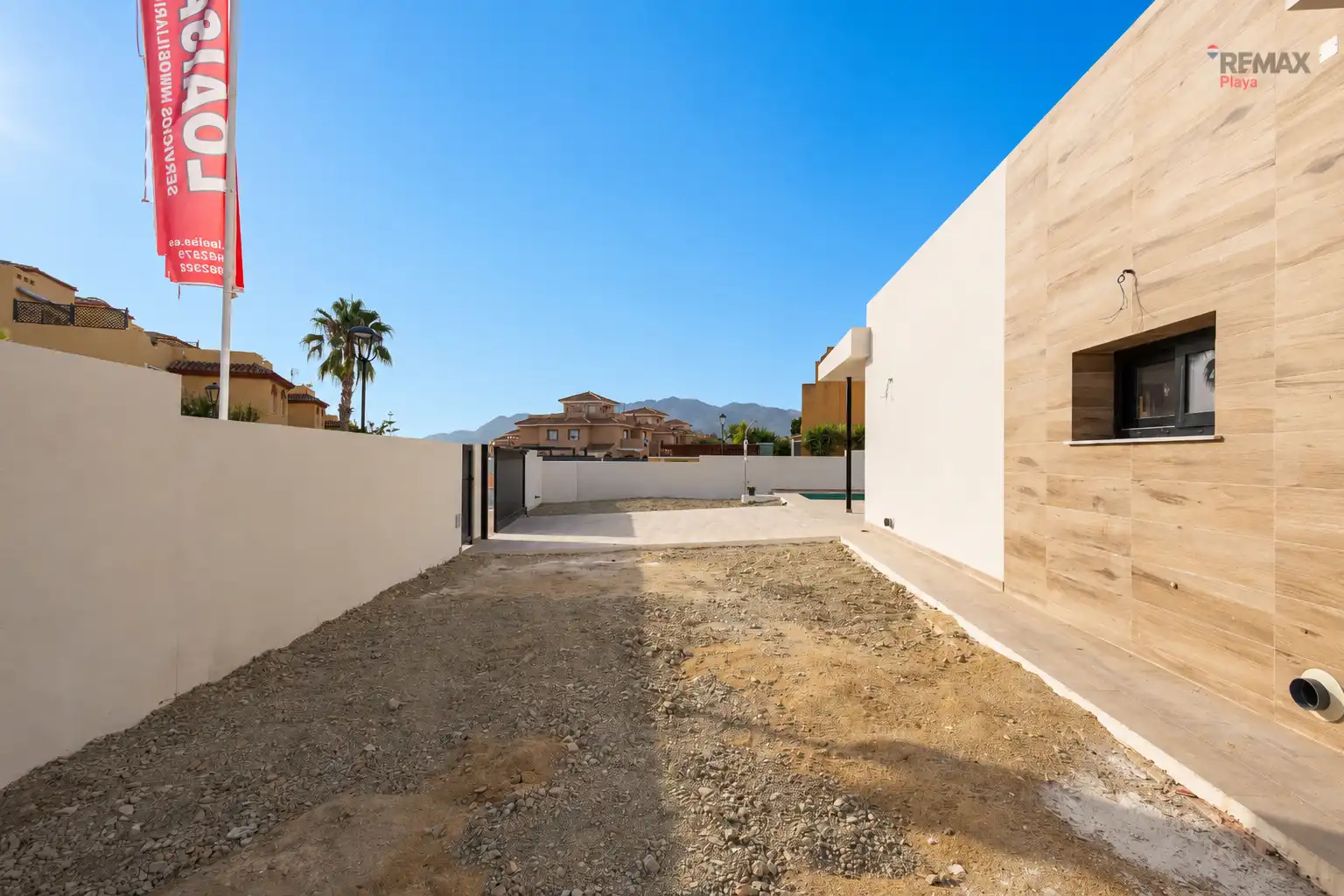 Vista exterior de Casa o xalet en venda en Los Gallardos amb Jardí privat i Piscina
