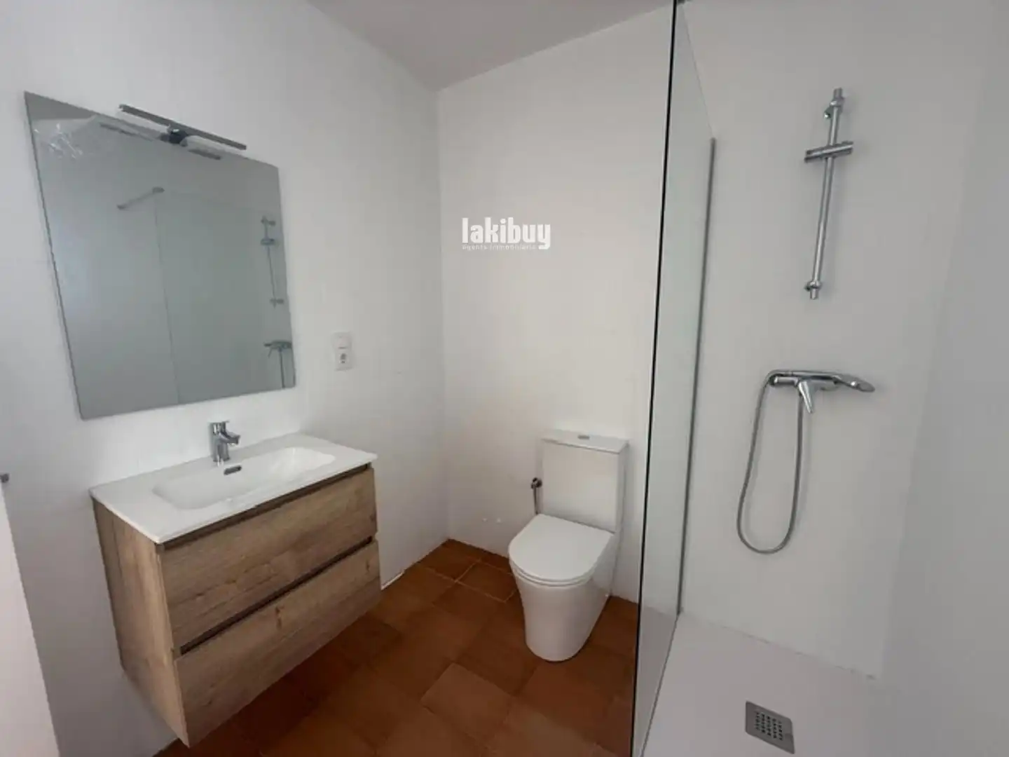 Baño de Piso de alquiler en Preixens con Calefacción