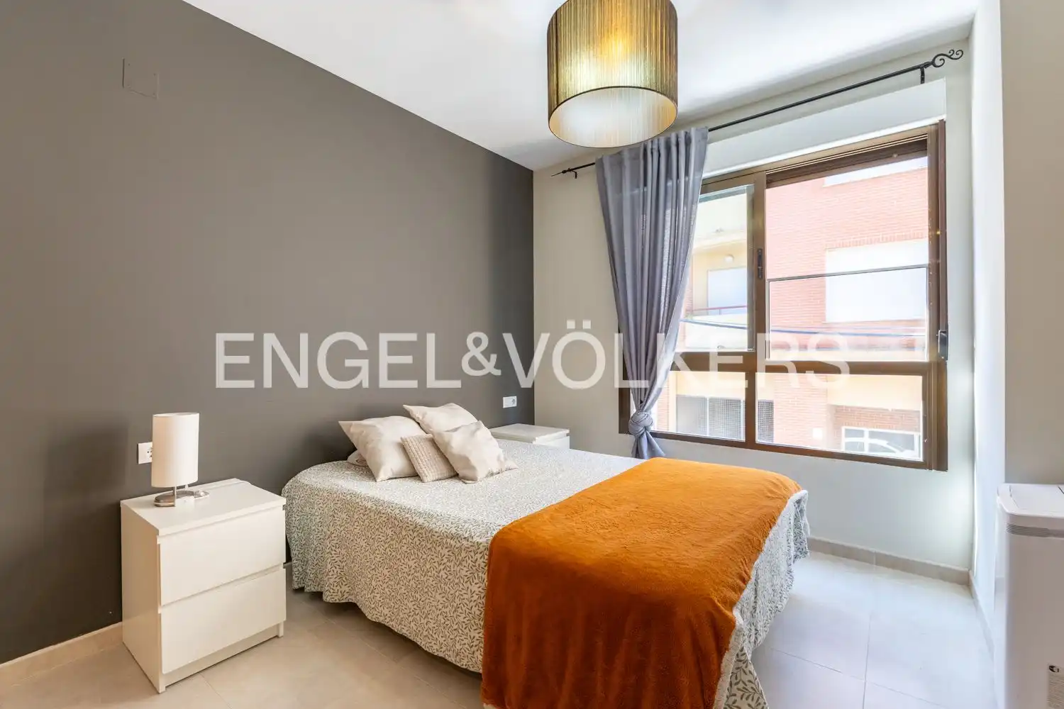 Habitación de Piso en venta en Piles con Calefacción, Trastero y Amueblado