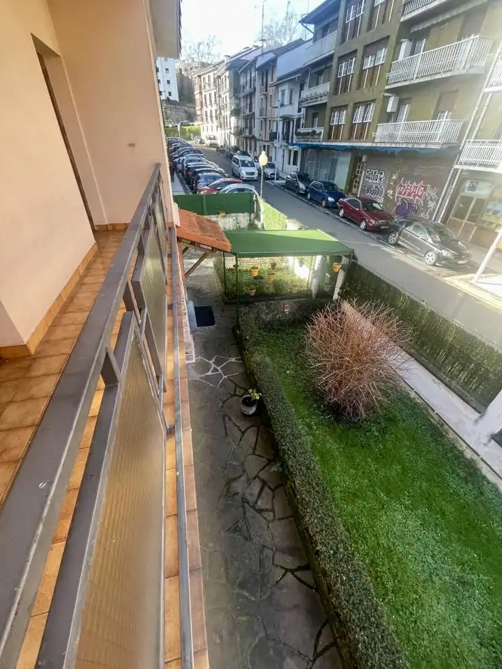 Casa con jardín en venta en Eguzkiza Kalea, imagen 40