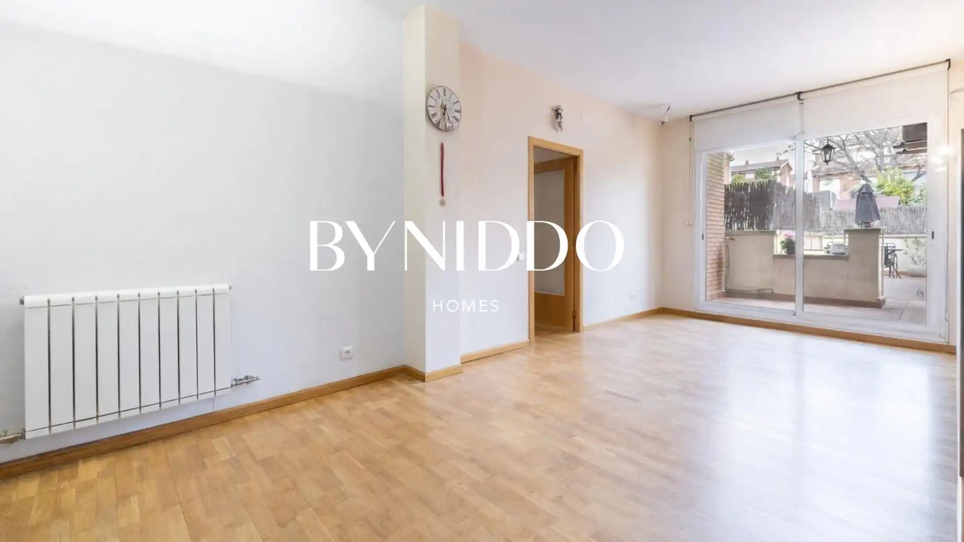 Habitación de Planta baja en venta en Sant Cugat del Vallès con Aire acondicionado, Parquet y Terraza