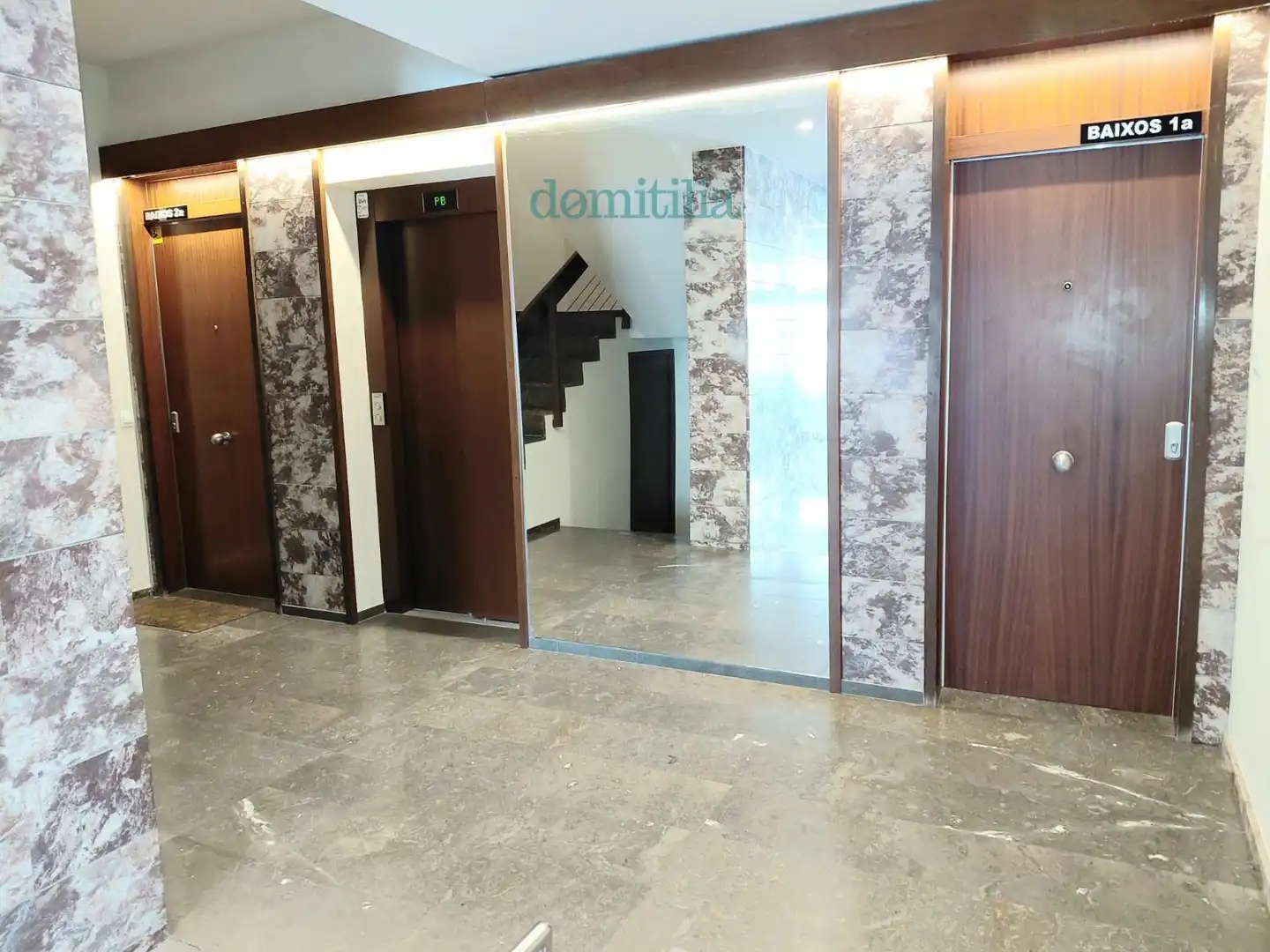 Appartamento con ascensore in vendita a Centre - Sant Oleguer, imagen 3