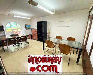 Office to rent in Castro-Urdiales