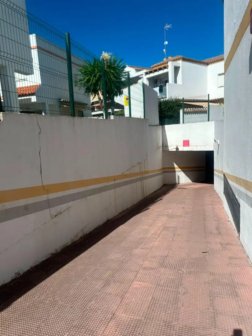 Parking de Casa adosada en venta en Chiclana de la Frontera