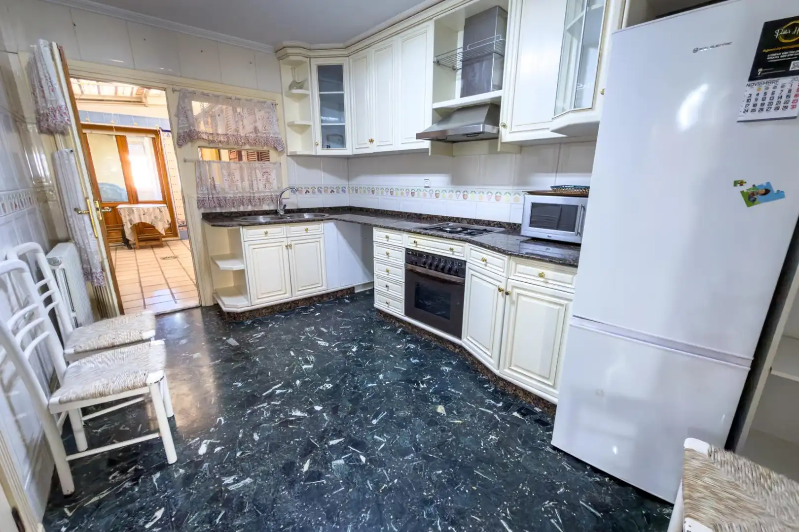 Cocina de Piso en venta en Bigastro con Aire acondicionado, Calefacción y Terraza