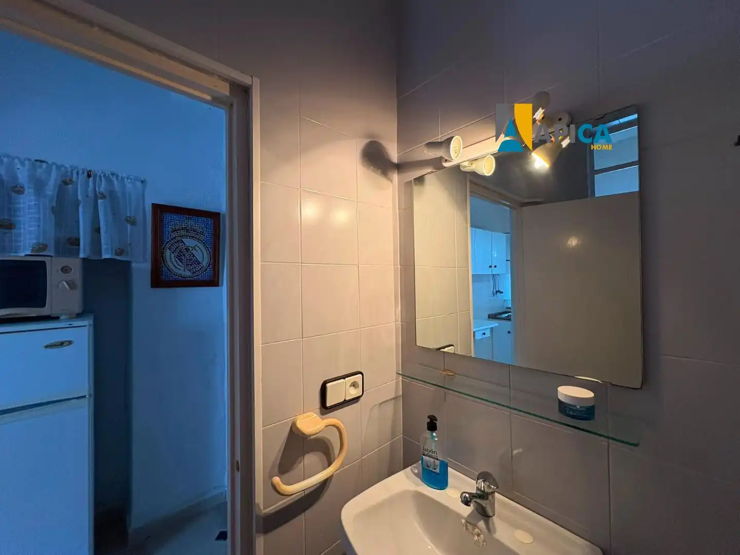 Baño de Piso en venta en Barbate con Amueblado