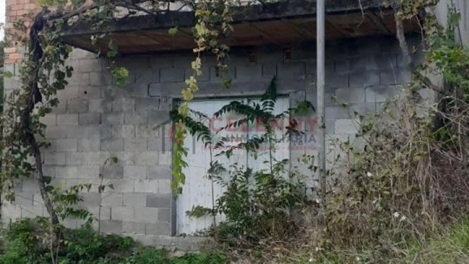 Casa o chalet en venta en A Peroxa  con Calefacción y Jardín privado