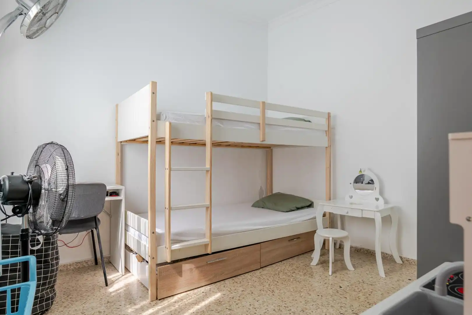 Schlafzimmer von Einfamilien-Reihenhaus zum Verkauf in Las Palmas de Gran Canaria mit Terrasse und Abstellraum