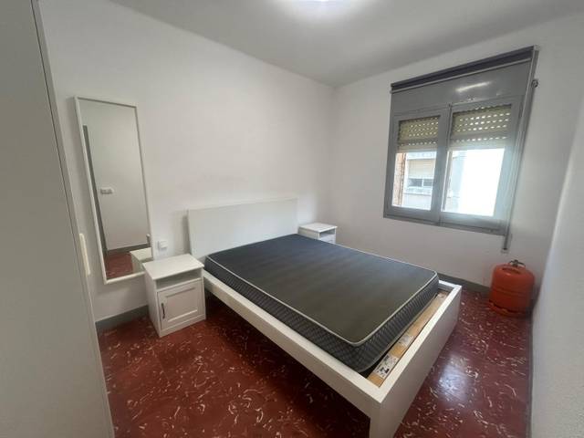 Piso en Alquiler en Casc Antic