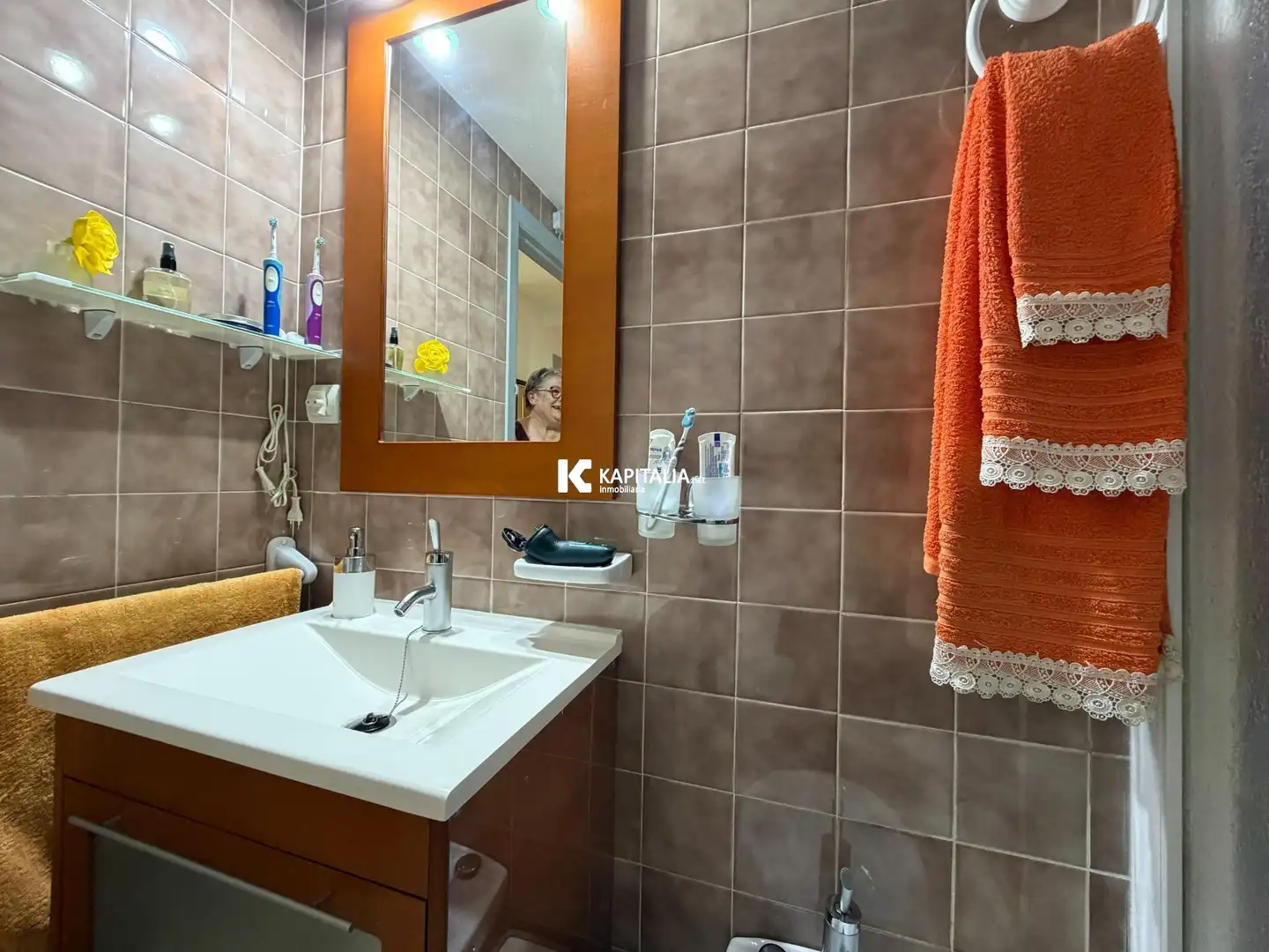 Bathroom of Flat for sale in Ontinyent  with Air Conditioner, Heating and Balcony