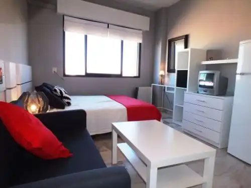 Wohnung mit Pool zur Miete in Avenida Alcalde Luis Uruñuela, imagen 2