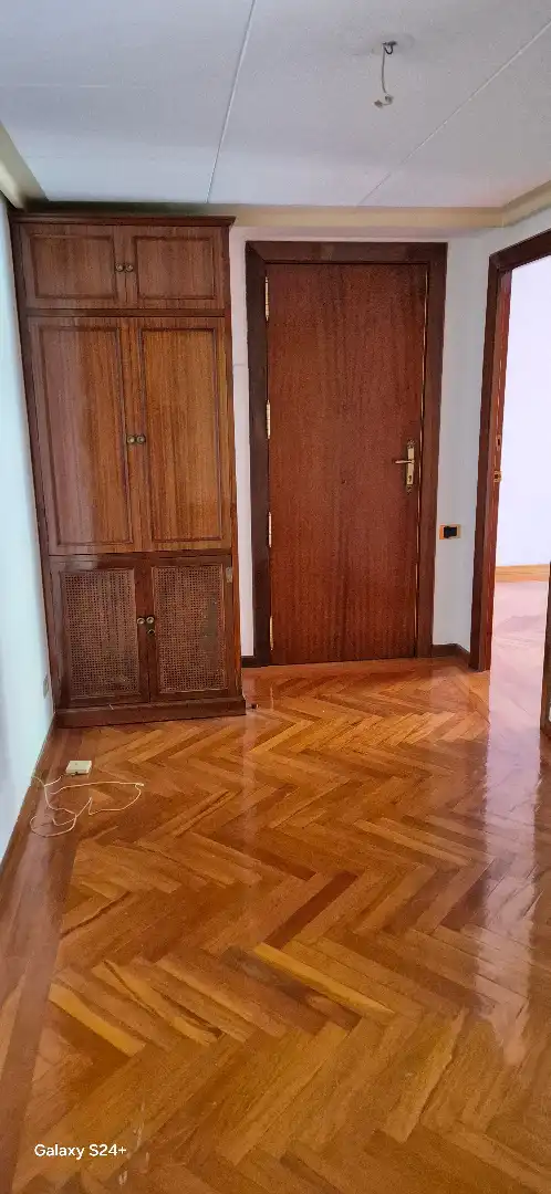 Appartamento con ascensore in vendita a Centro, imagen 3