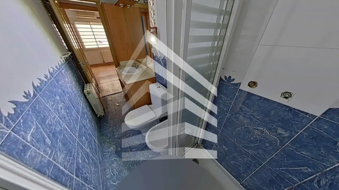 Badezimmer von Dachboden zum Verkauf in Estruch - Eixample