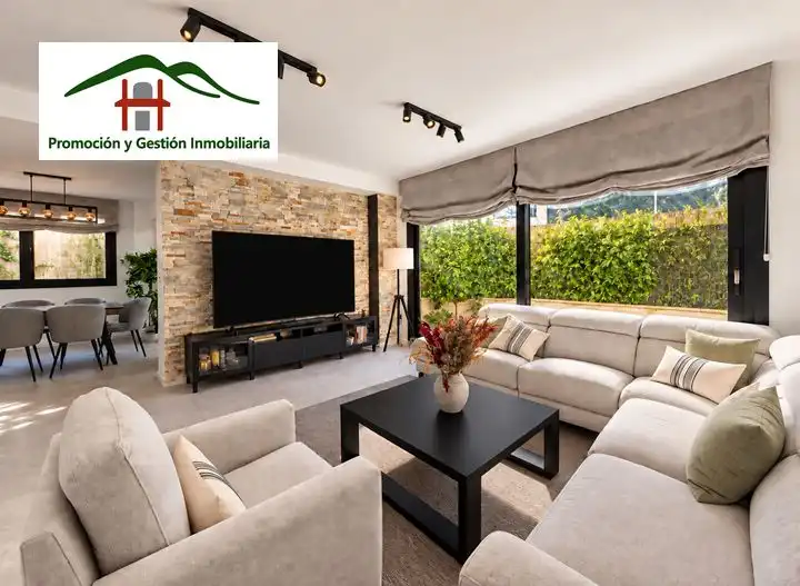 Maison jumelée avec terrasse à vendre à Avenida de la Fontanilla