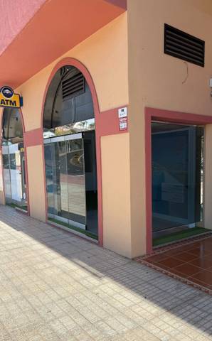Local comercial en Alquiler en Avenida de Bruselas en Playa del Duque