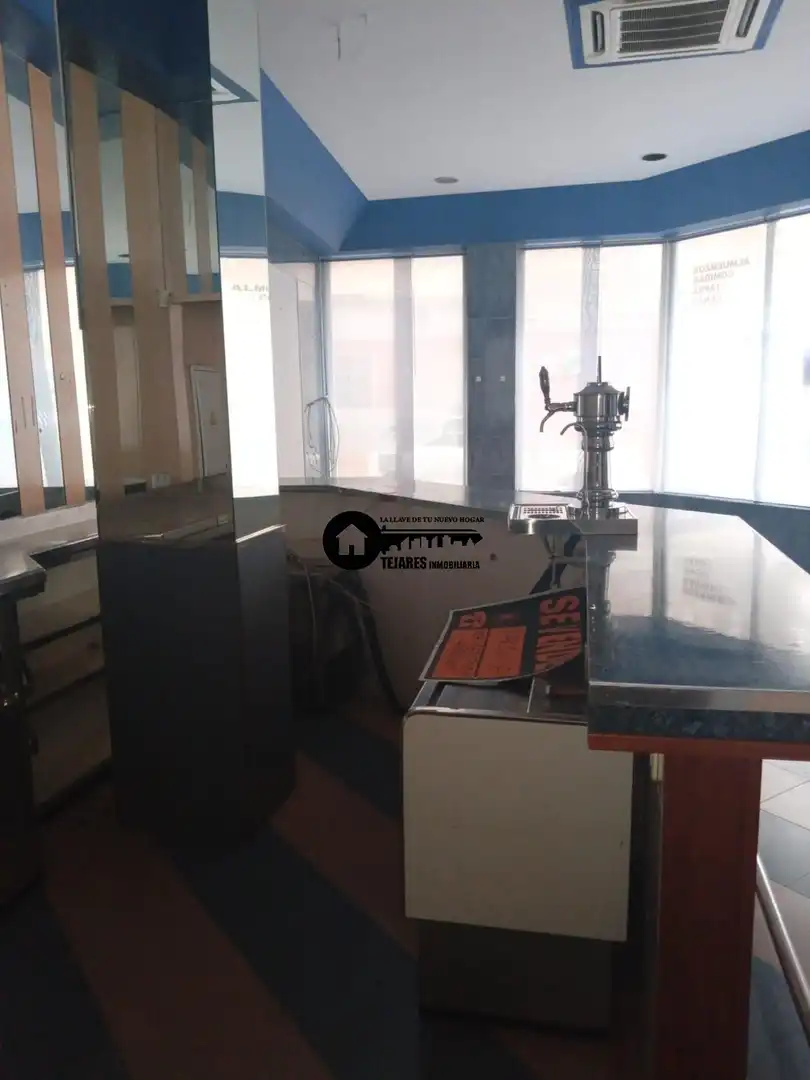 Local comercial en venda a Centro, imagen 3