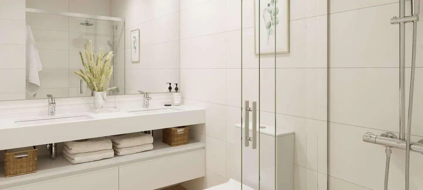 Bathroom of Houses for sale in Valladolid