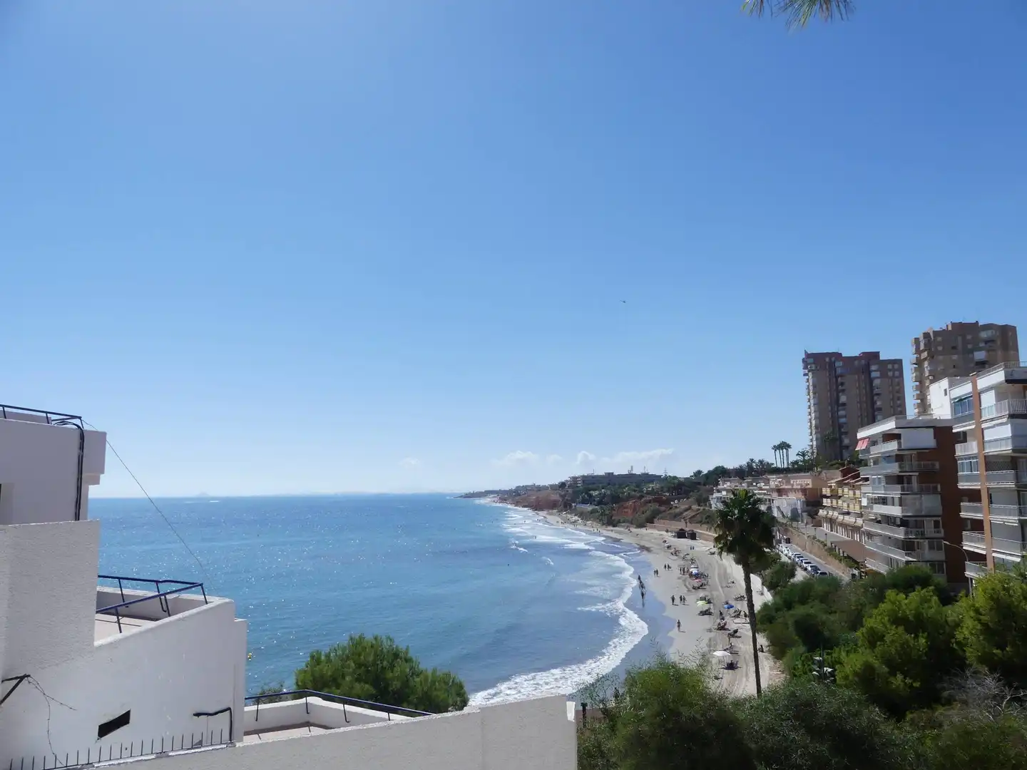 Außenansicht von Wohnungen zum Verkauf in Orihuela mit Klimaanlage, Heizung und Terrasse