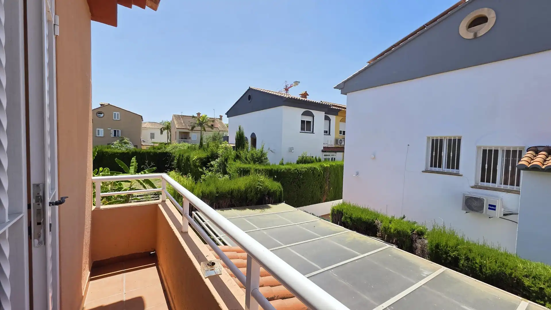 Terrasse von Haus oder Chalet zum Verkauf in Gandia mit Privatgarten, Terrasse und Balkon