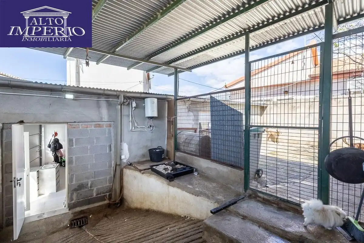 Haus mit Garten zum Verkauf in Barrio de la Vega, imagen 37
