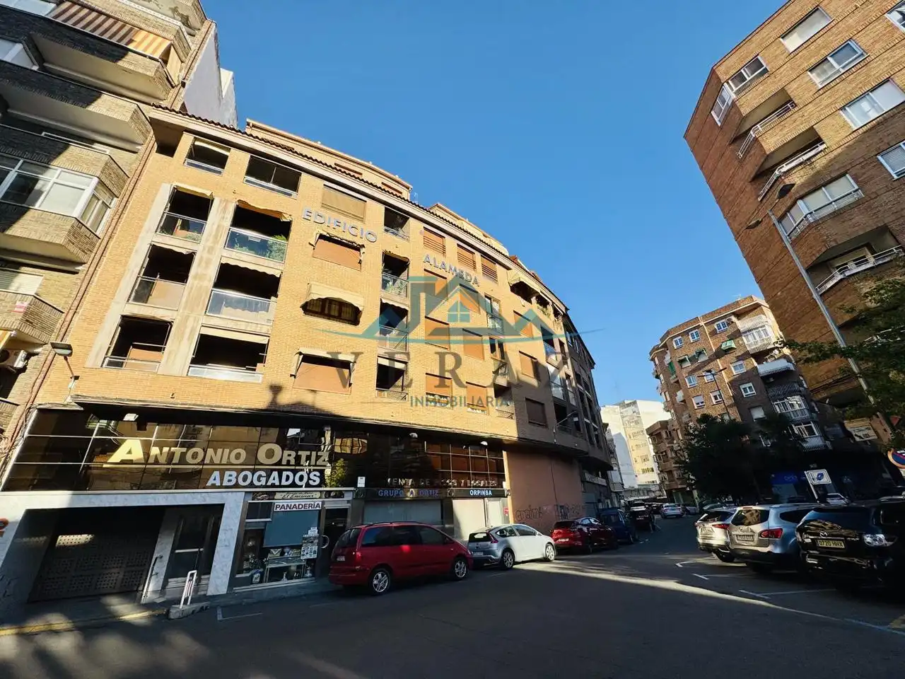 Vista exterior de Local de lloguer en Casco Antiguo