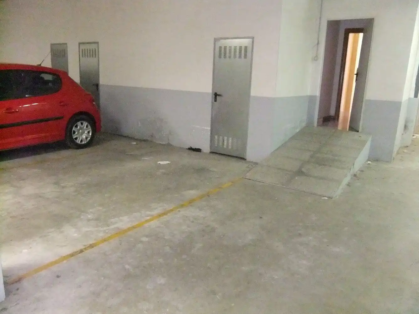 Parking de Piso en venta en Bellpuig con Aire acondicionado, Calefacción y Trastero