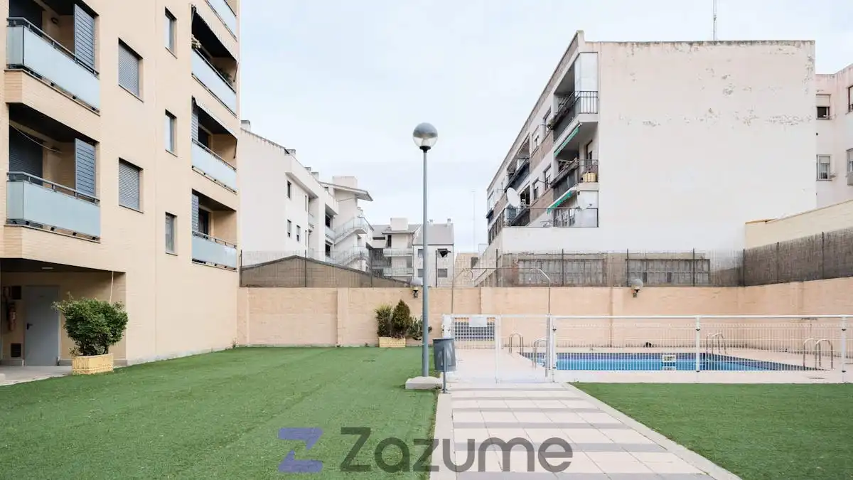 Vista exterior de Apartamento de alquiler en Cuarte de Huerva con Calefacción, Parquet y Terraza