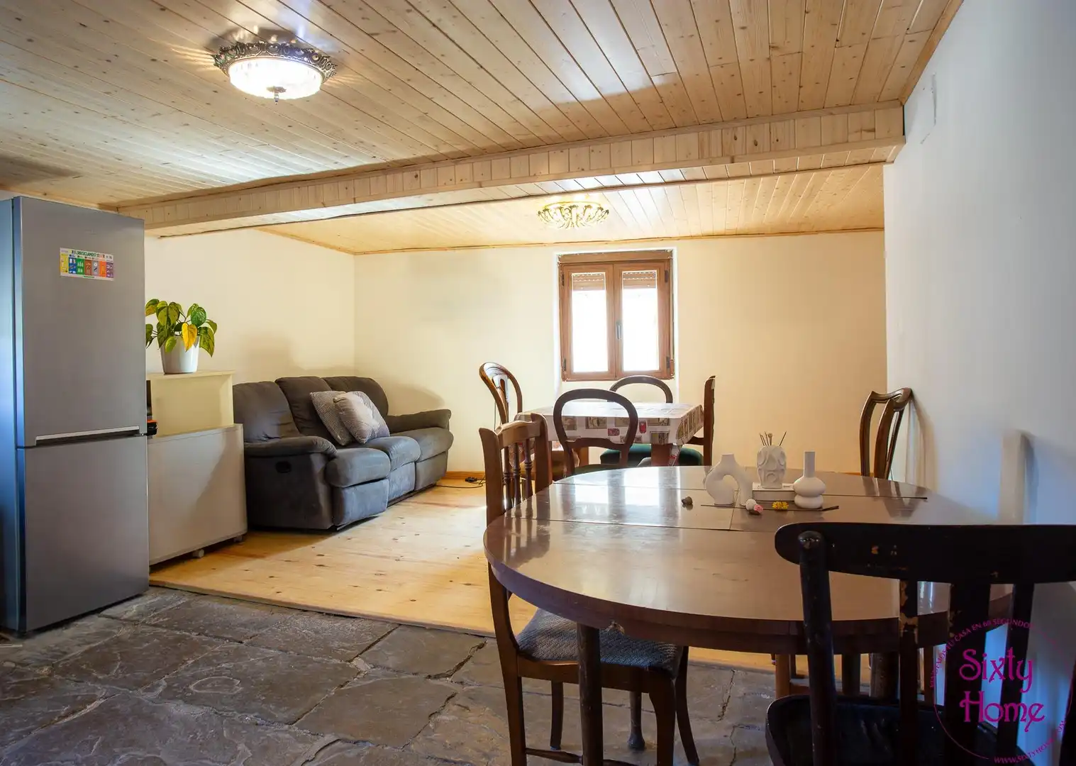 Dining room of Houses for sale in Jaca  with Parquet flooring and Balcony