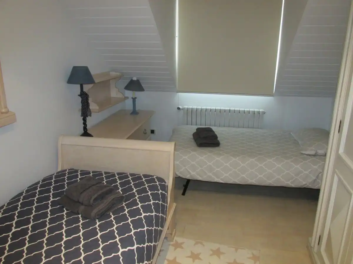 Bedroom of Attic for sale in  Logroño  with Air Conditioner, Heating and Terrace
